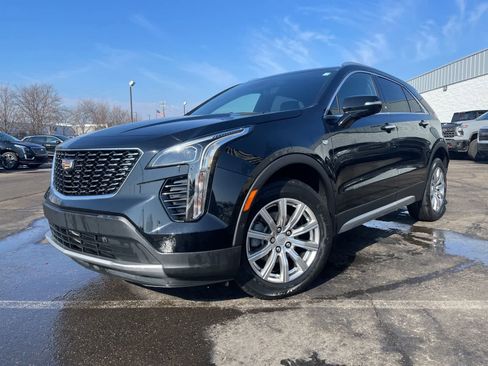 Certified 2023 Cadillac XT4 Premium Luxury w/ Enhanced Visibility Package image 1