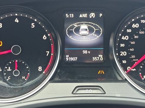 Used 2018 Volkswagen Atlas SE FWD image 11