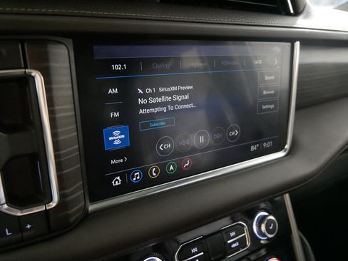 Used 2021 GMC Yukon Denali AWD/4WD image 22