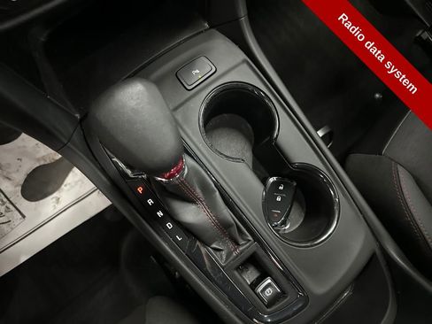 Used 2022 Chevrolet Equinox RS image 27