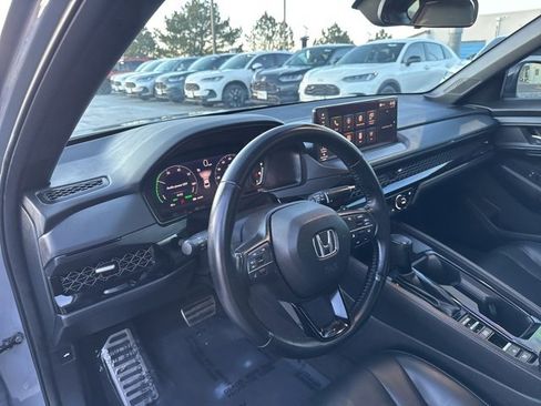 Used 2024 Honda Accord Sport image 17