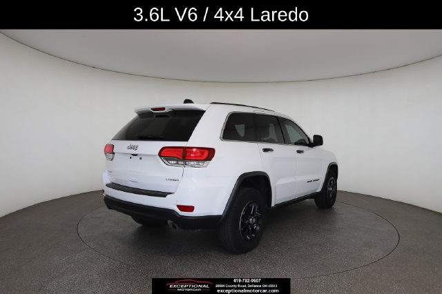 Used 2020 Jeep Grand Cherokee Laredo AWD/4WD image 17