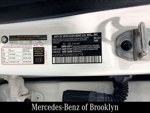 Used 2024 Mercedes-Benz GLE 350 4MATIC image 35