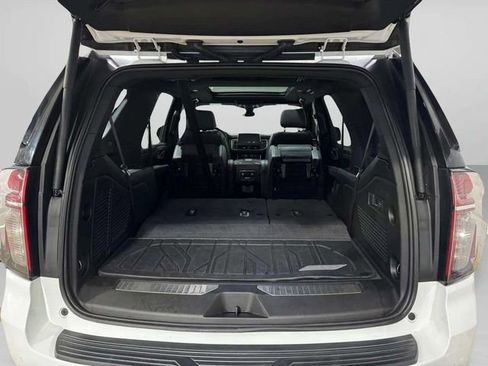 Used 2021 Chevrolet Tahoe Premier w/ Premium Package image 34