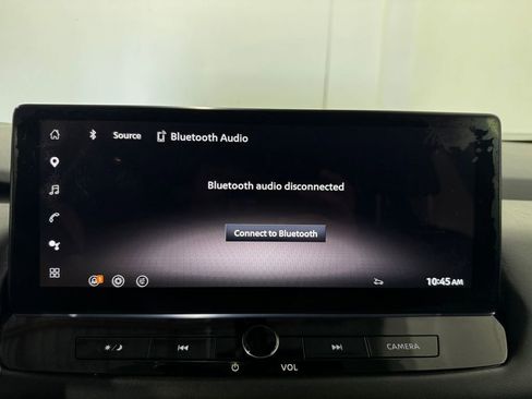 Used 2025 Nissan Rogue SL AWD/4WD image 27