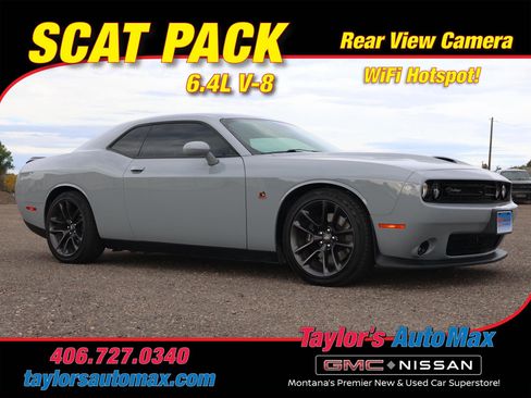 Used 2022 Dodge Challenger R/T Scat Pack image 1