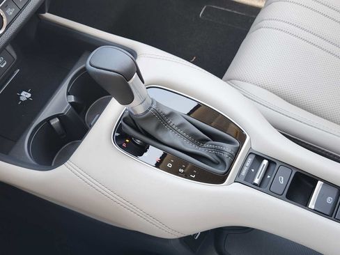 Certified 2026 Honda HR-V EX-L image 19