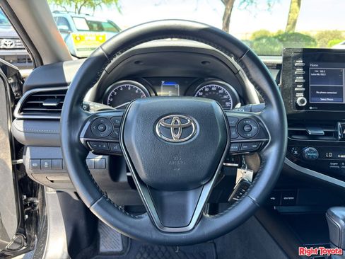 Used 2023 Toyota Camry SE FWD image 20