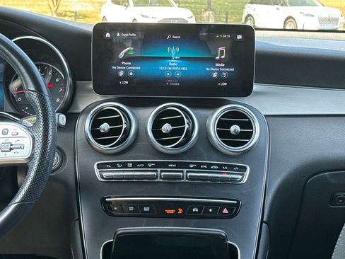 Used 2020 Mercedes-Benz GLC 300 image 18