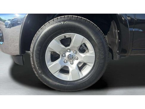 Used 2025 RAM 1500 Big Horn AWD/4WD image 15