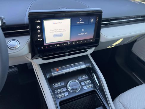 New 2026 Lincoln Nautilus Premier image 18