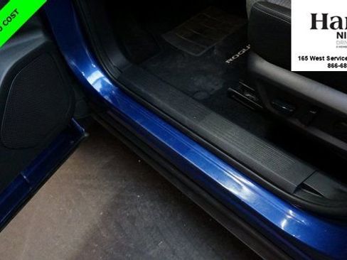 Certified 2021 Nissan Rogue SV image 26