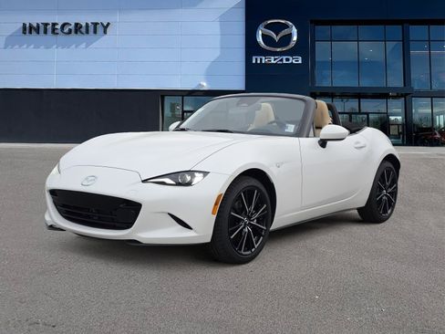 New 2026 MAZDA MX-5 Miata Grand Touring RWD image 5