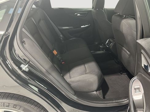 Used 2020 Chevrolet Malibu LT image 25