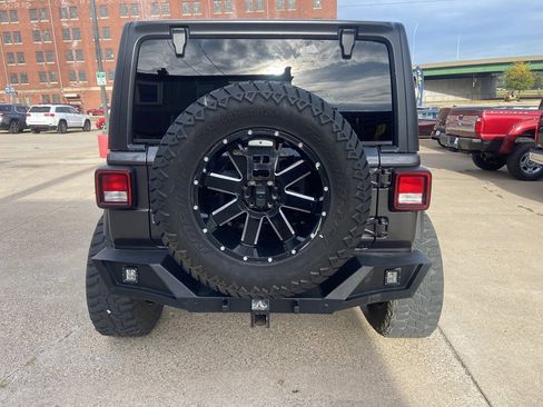 Used 2020 Jeep Wrangler Unlimited Sport S image 6