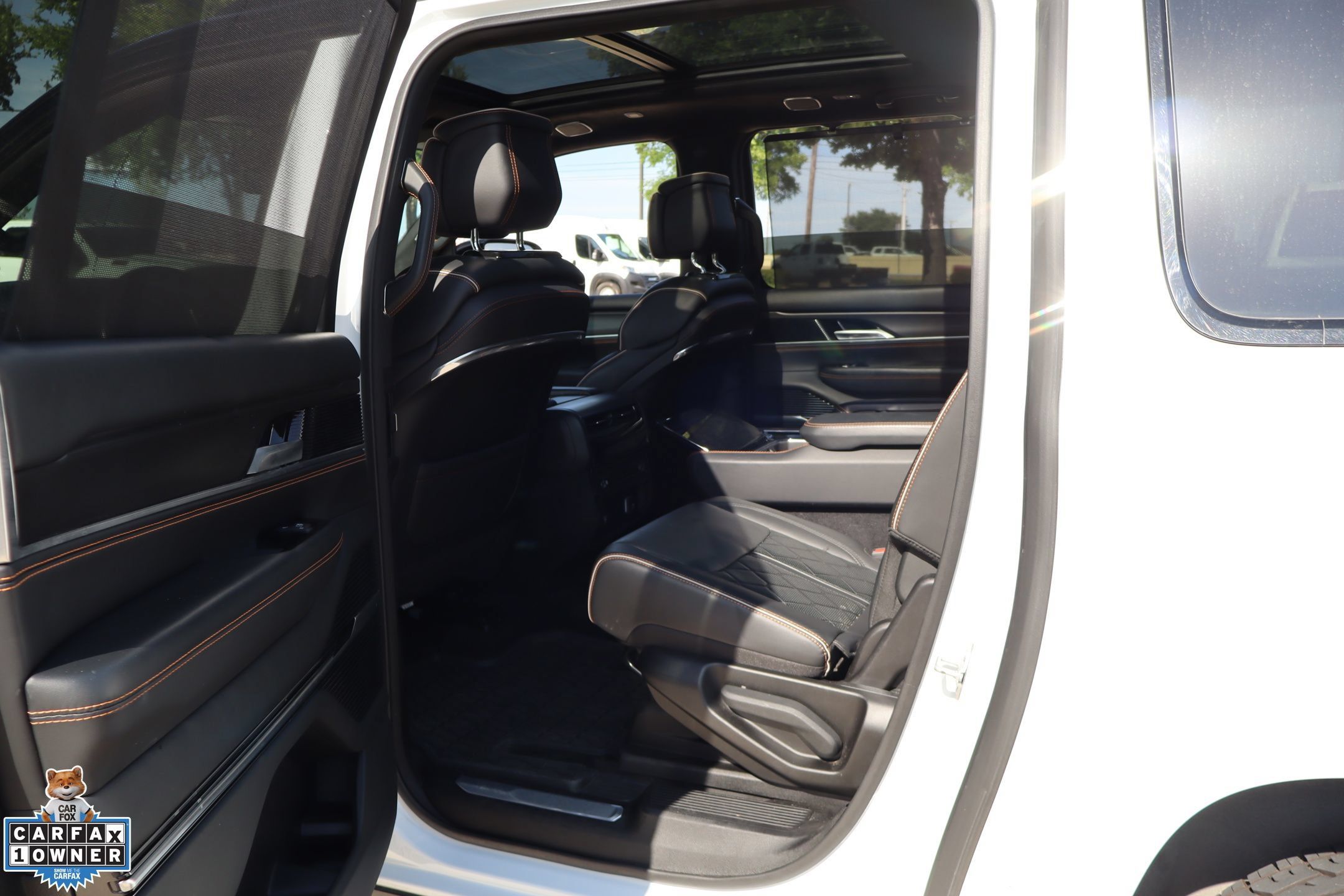Used 2024 Jeep Grand Wagoneer L Series III w/ Quick Order Packagew 28T AWD/4WD image 26
