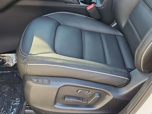 New 2025 MAZDA CX-5 AWD 2.5 S w/ Premium Plus Pkg image 16