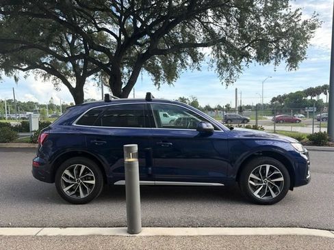 Used 2021 Audi Q5 2.0T Premium Plus w/ Premium Plus Package AWD/4WD image 3