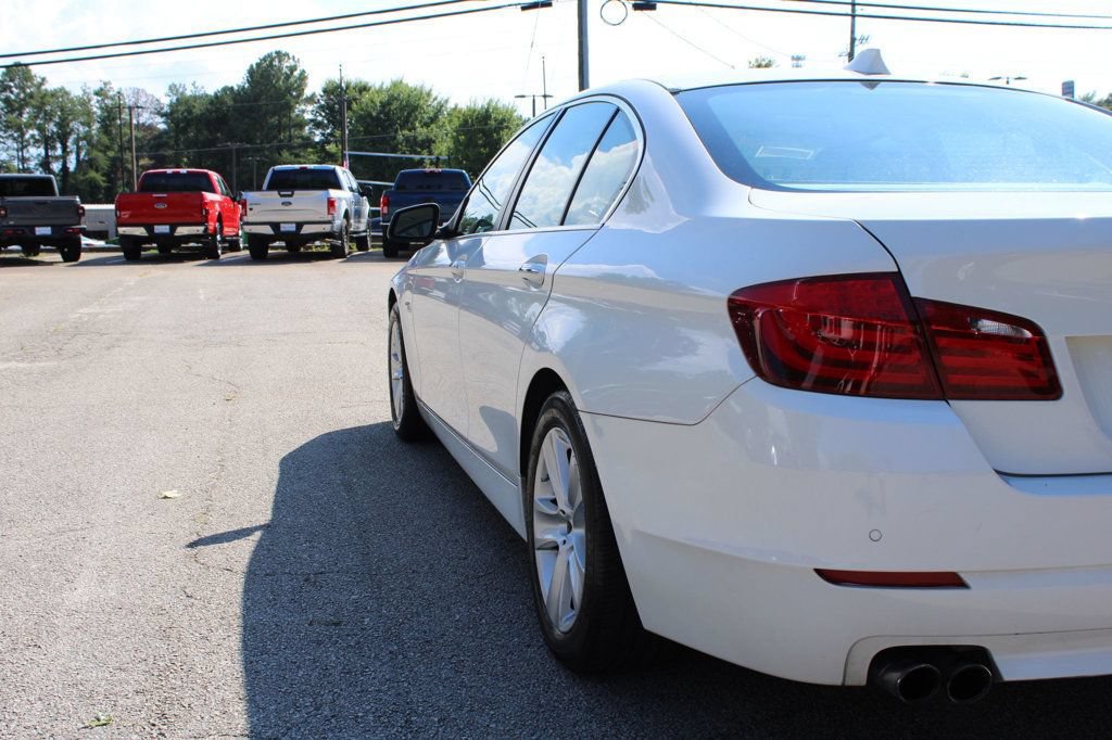 Used 2011 BMW 528i Sedan RWD image 35