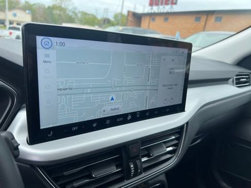 Certified 2024 Ford Escape Platinum AWD/4WD image 14
