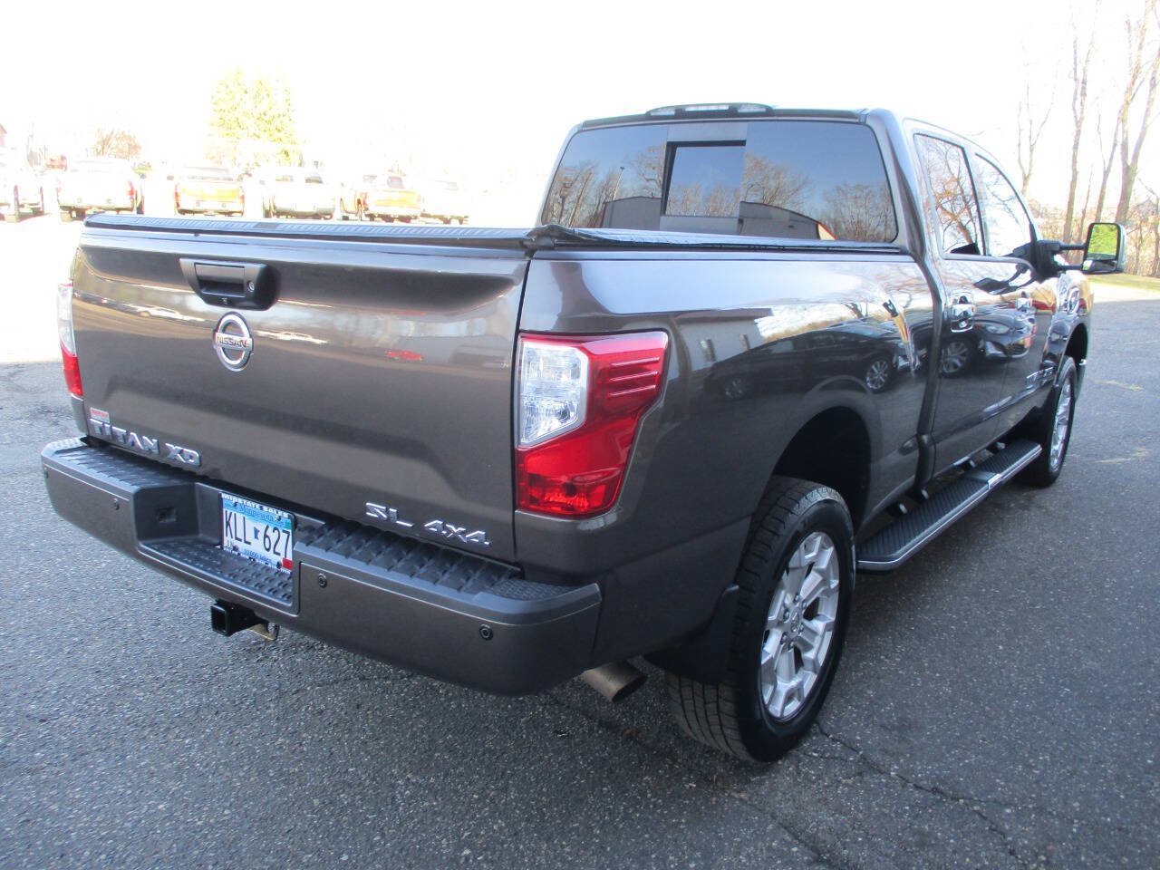 Used 2016 Nissan Titan SL AWD/4WD image 10