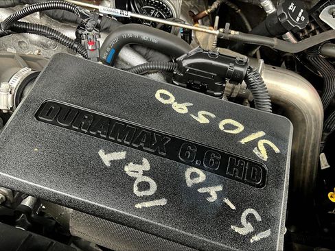 Used 2024 GMC Sierra 2500 Denali Ultimate w/ LPO, GMC Protection Package image 35