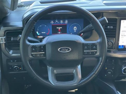Used 2024 Ford F250 Lariat w/ Lariat Ultimate Package image 7