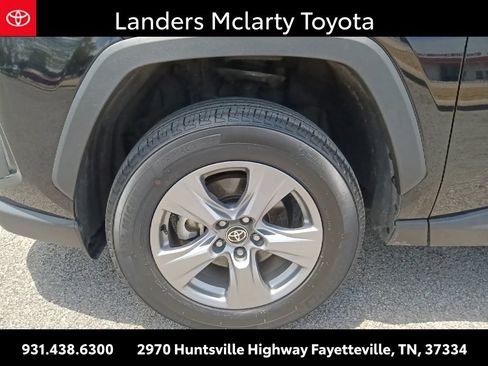 Used 2025 Toyota RAV4 LE AWD/4WD image 10