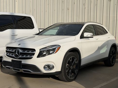 Used 2020 Mercedes-Benz GLA 250 image 1