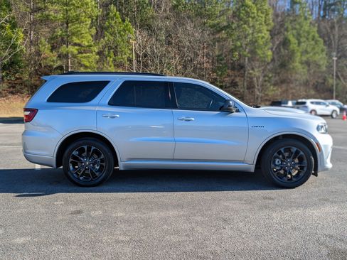 Used 2024 Dodge Durango R/T w/ Blacktop Package image 10