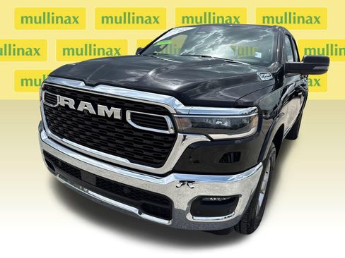 Used 2025 RAM 1500 Big Horn AWD/4WD image 10