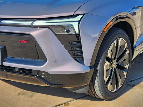 New 2026 Chevrolet Blazer EV RS w/ Super Cruise Package AWD/4WD image 8