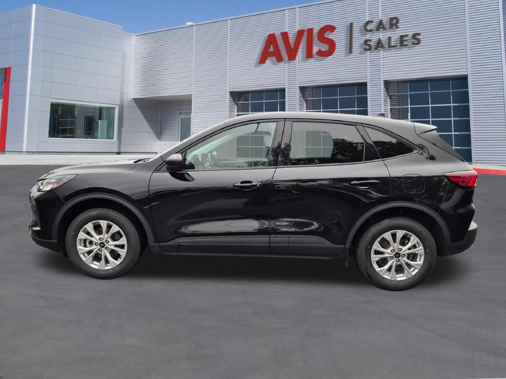 Used 2025 Ford Escape Active AWD/4WD image 10