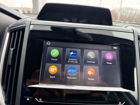 Used 2023 Subaru Crosstrek 2.0i Premium image 16