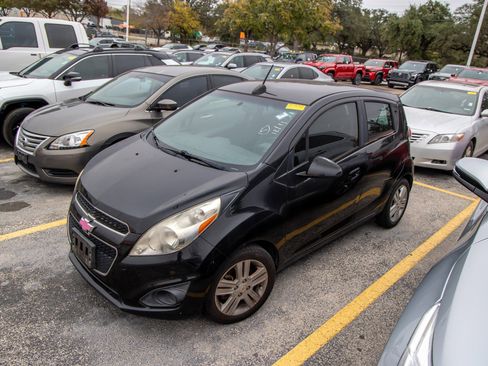 Used 2015 Chevrolet Spark LT image 3
