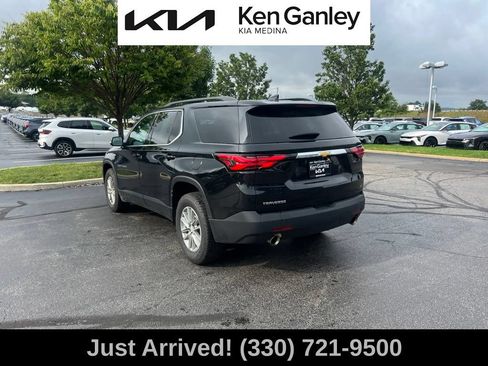 Used 2023 Chevrolet Traverse LT w/ LPO, Floor Liner Package FWD image 7