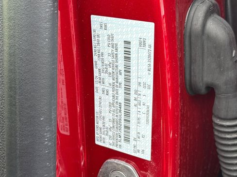 Used 2025 Lincoln Corsair Grand Touring w/ Equipment Group 302A image 29