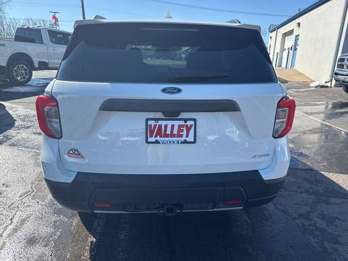 Certified 2024 Ford Explorer Timberline w/ Timberline Technology Package image 11