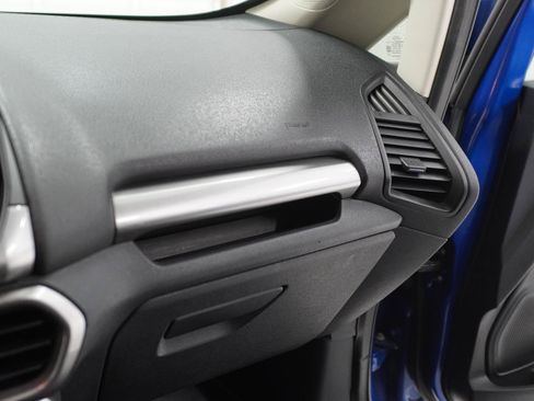 Used 2020 Ford EcoSport SE FWD image 19