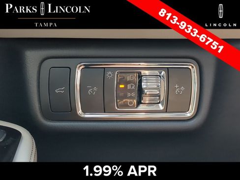Certified 2025 Lincoln Aviator AWD w/ Jet Appearance Package image 28