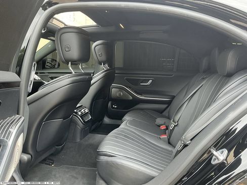 Used 2022 Mercedes-Benz S 580 4MATIC Sedan image 9