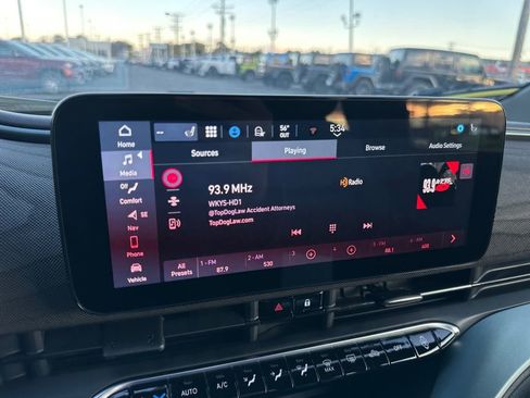 New 2025 FIAT 500 e image 18