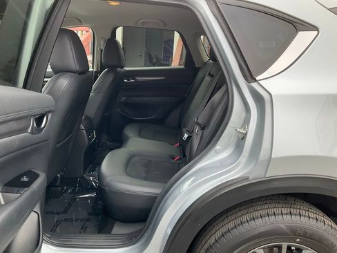 Used 2020 MAZDA CX-5 Touring FWD image 7