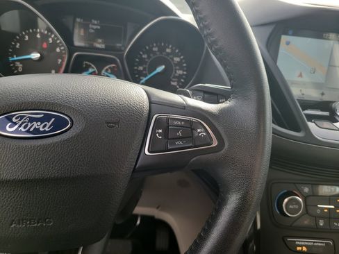 Certified 2017 Ford Escape Titanium image 15