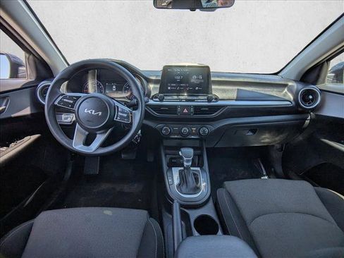 Used 2023 Kia Forte LXS FWD image 15