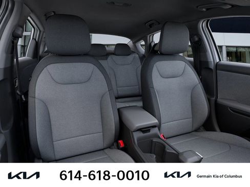 New 2025 Kia K4 LX image 18