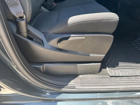 Used 2017 Chevrolet Silverado 1500 LT w/ All Star Edition AWD/4WD image 24