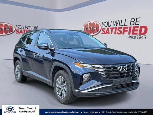 Used 2022 Hyundai Tucson Blue AWD/4WD image 1