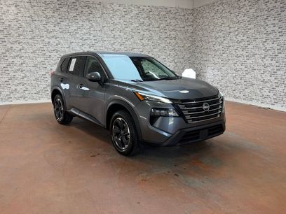 Used 2024 Nissan Rogue SV
