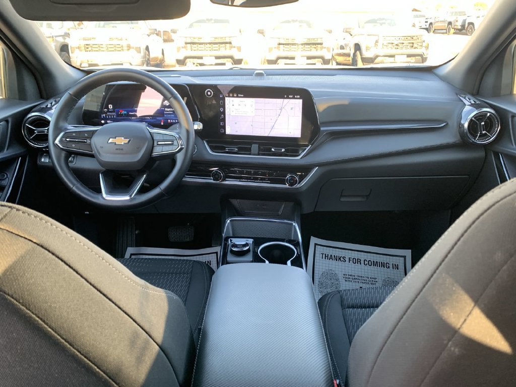 Certified 2026 Chevrolet Equinox LT FWD image 18